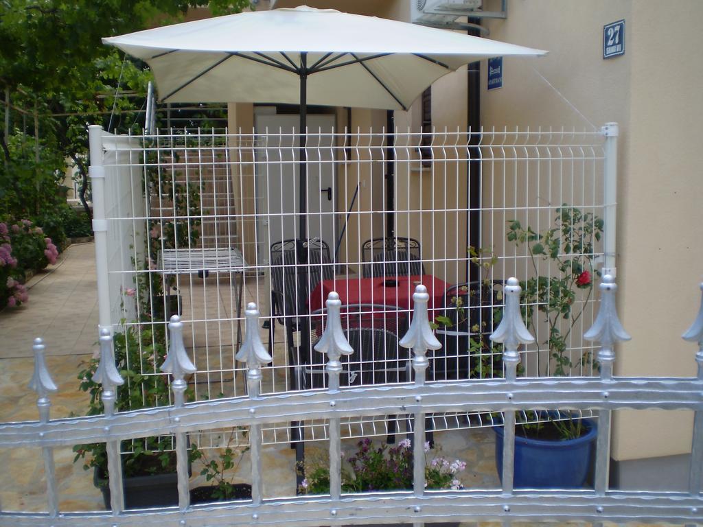 Apartments Tare, Free Parking Βόντιτσε Δωμάτιο φωτογραφία